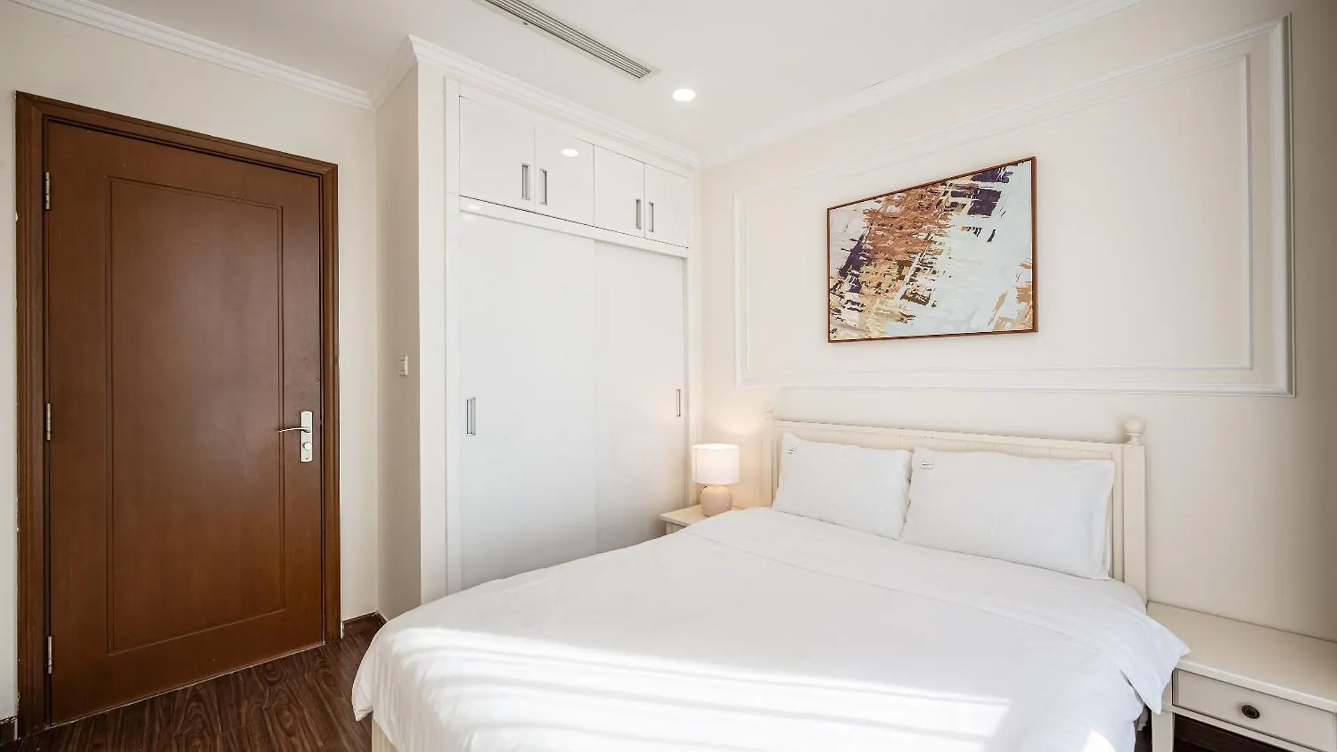 Luxury Stay Vinhomes Landmark Apartment Ho Chi Minh City