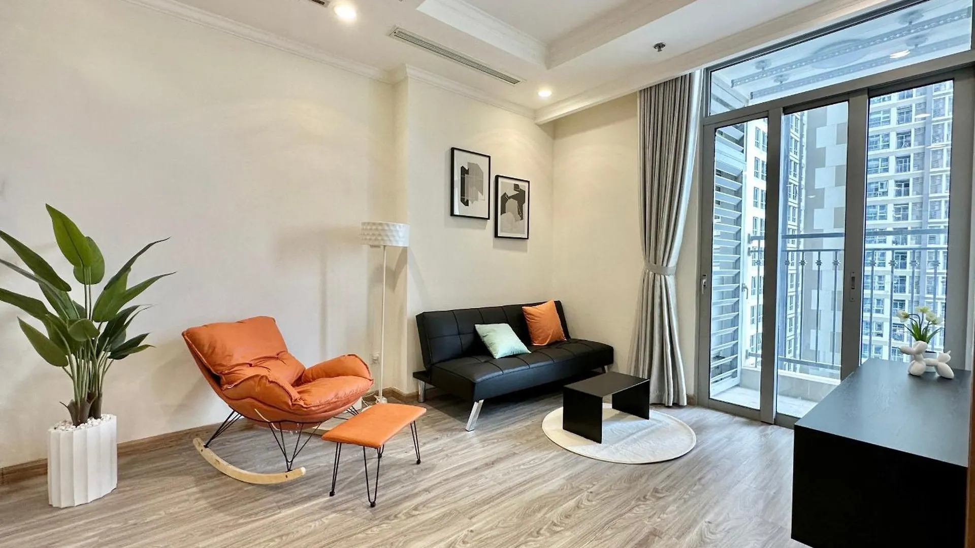 Luxury Stay Vinhomes Landmark Apartment Ho Chi Minh City