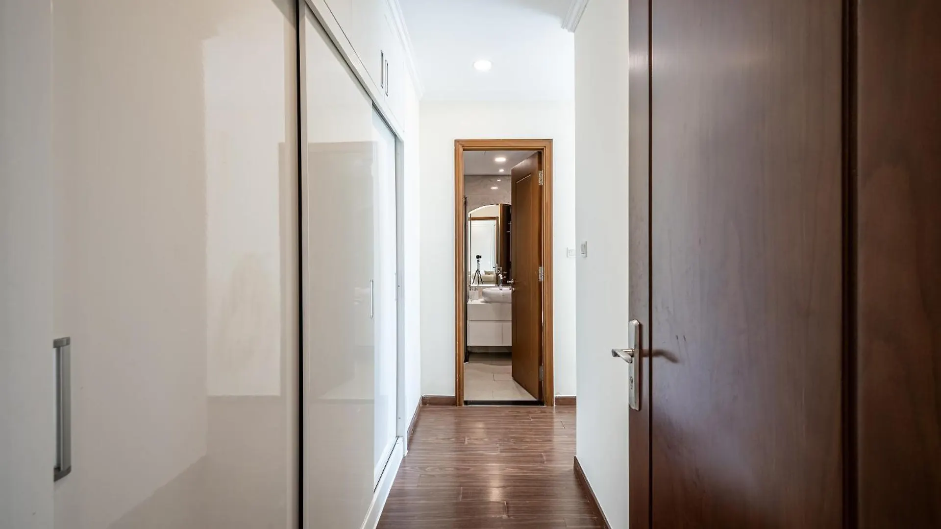 Luxury Stay Vinhomes Landmark Apartment Ho Chi Minh City 0*,