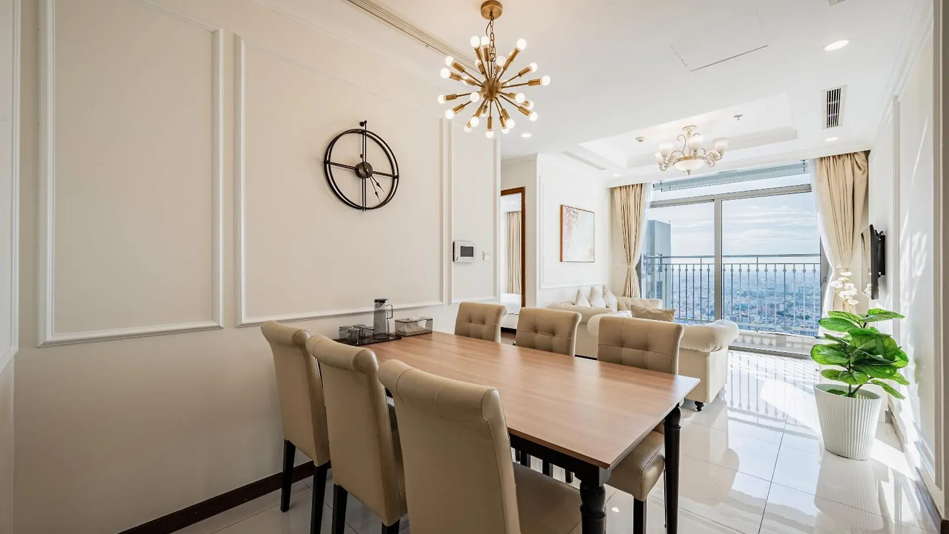 Luxury Stay Vinhomes Landmark Apartment Ho Chi Minh City