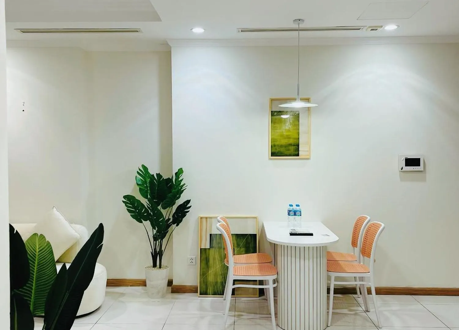 Luxury Stay Vinhomes Landmark Apartment Ho Chi Minh City